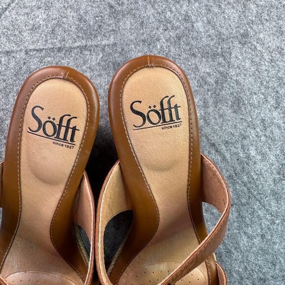 Sofft Women's 7M Cork Wedge Leather Gold Accent Slip-on Sandals - Picture 6 of 7